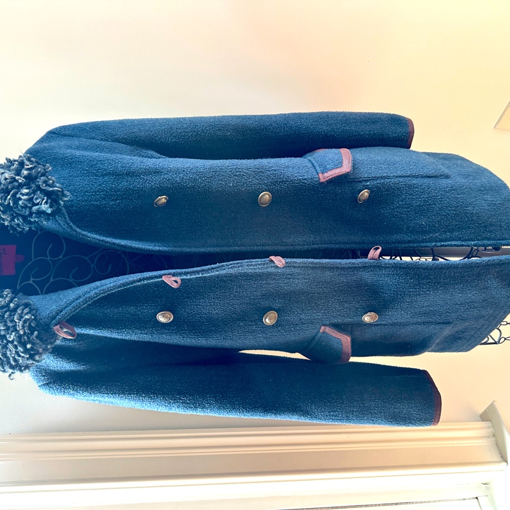 Black mountain peak: blue coat, size small